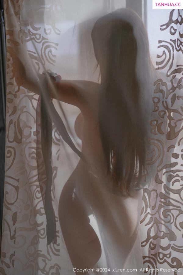 朱可 barbie可儿 [XiuRen]高清写真图 2024.01.19 No.7987 朱可儿Flora 丰腴美臀第47张图片